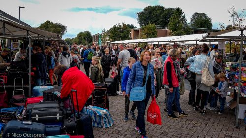 Grote Rommelmarkt Monnickendam : Rommelmarkt Monnickendam