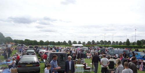 Rommelmarkt Reuver : Rommelmarkt de Paarenvriene
